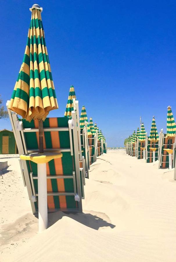 Centro Vacanze Lido Smeraldo Frigole Dış mekan fotoğraf