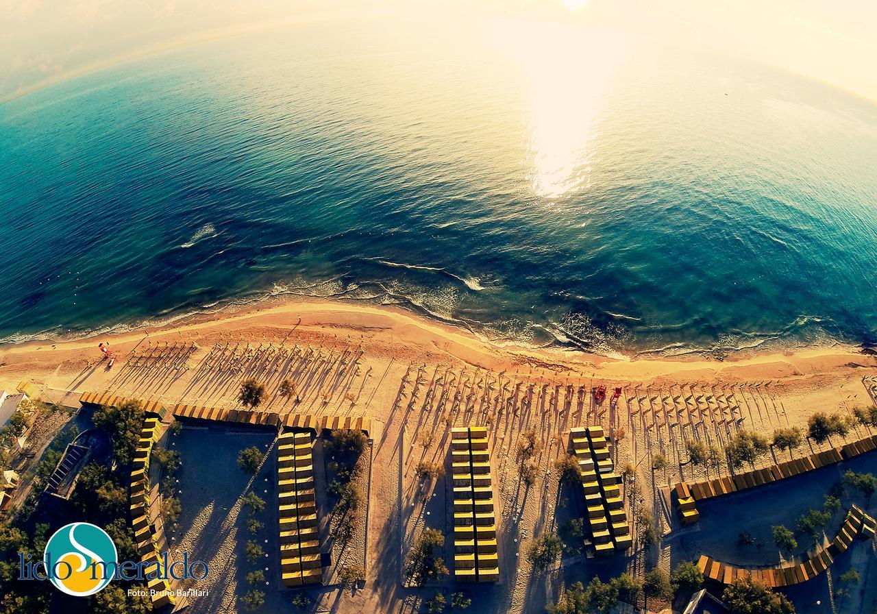 Centro Vacanze Lido Smeraldo Frigole Dış mekan fotoğraf