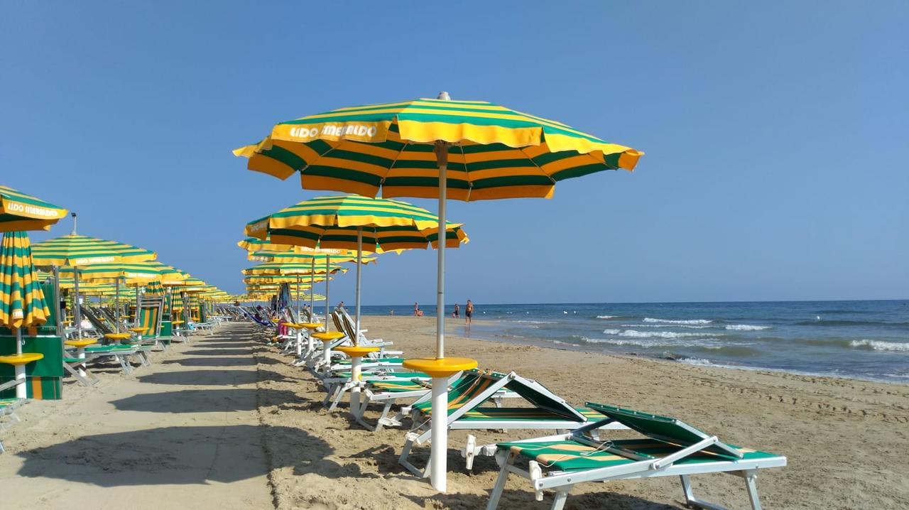 Centro Vacanze Lido Smeraldo Frigole Dış mekan fotoğraf